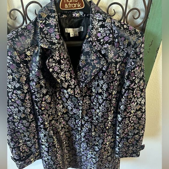 Ice long blazer/jacket  the perfext dressy jacket fully lined. Size 8. - Picture 13 of 15